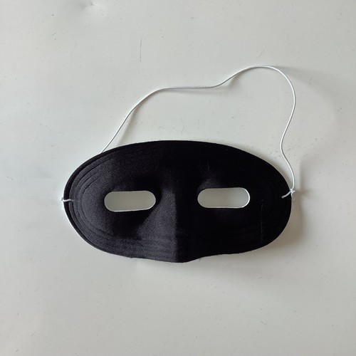 Black eye mask halloween - black,